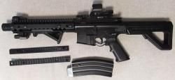 Автомат M4 Crosman DMPS SBR продам.