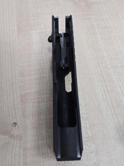 Пистолет М45