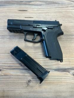 Sig Sauer SP2022 KWC
