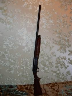 Стойгер (Stoeger) 2000