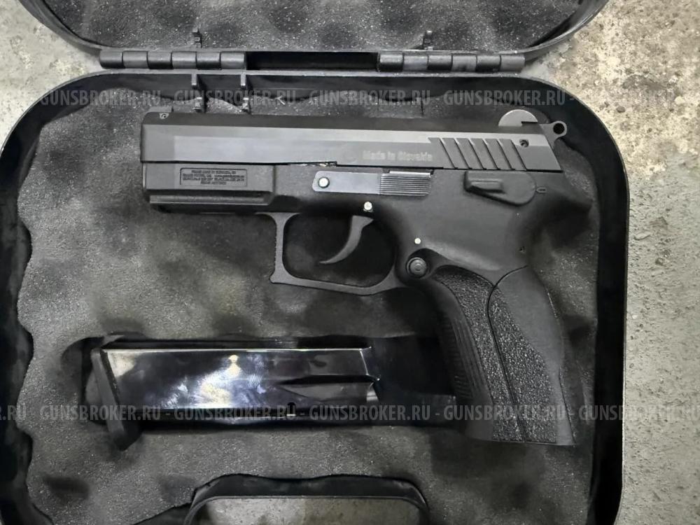 Grand Power T-12 Made in Slovakia 10x28 2011
